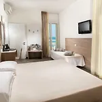 Отель Atlantic & 3*