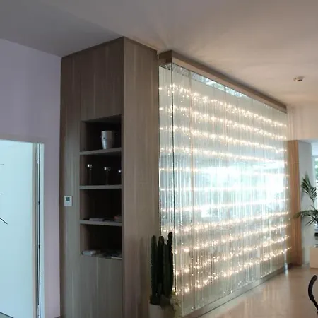 Atlantic & Hotell 3*